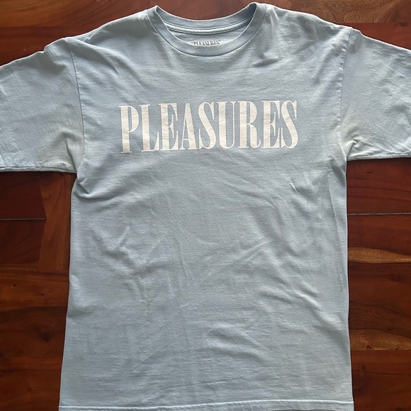Vintage Pleasures T-shirt size Medium - Picture 1 of 5